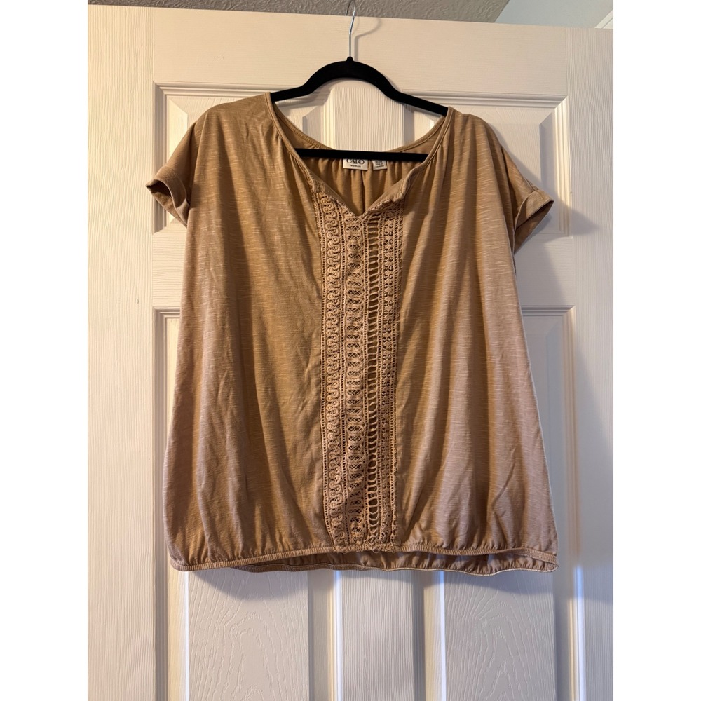 Cato Woman Tan Slub Knit Crochet Lace Trim Bubble Hem Top Plus Size 18/20W